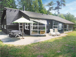 Holiday home Kalvehavestien IV